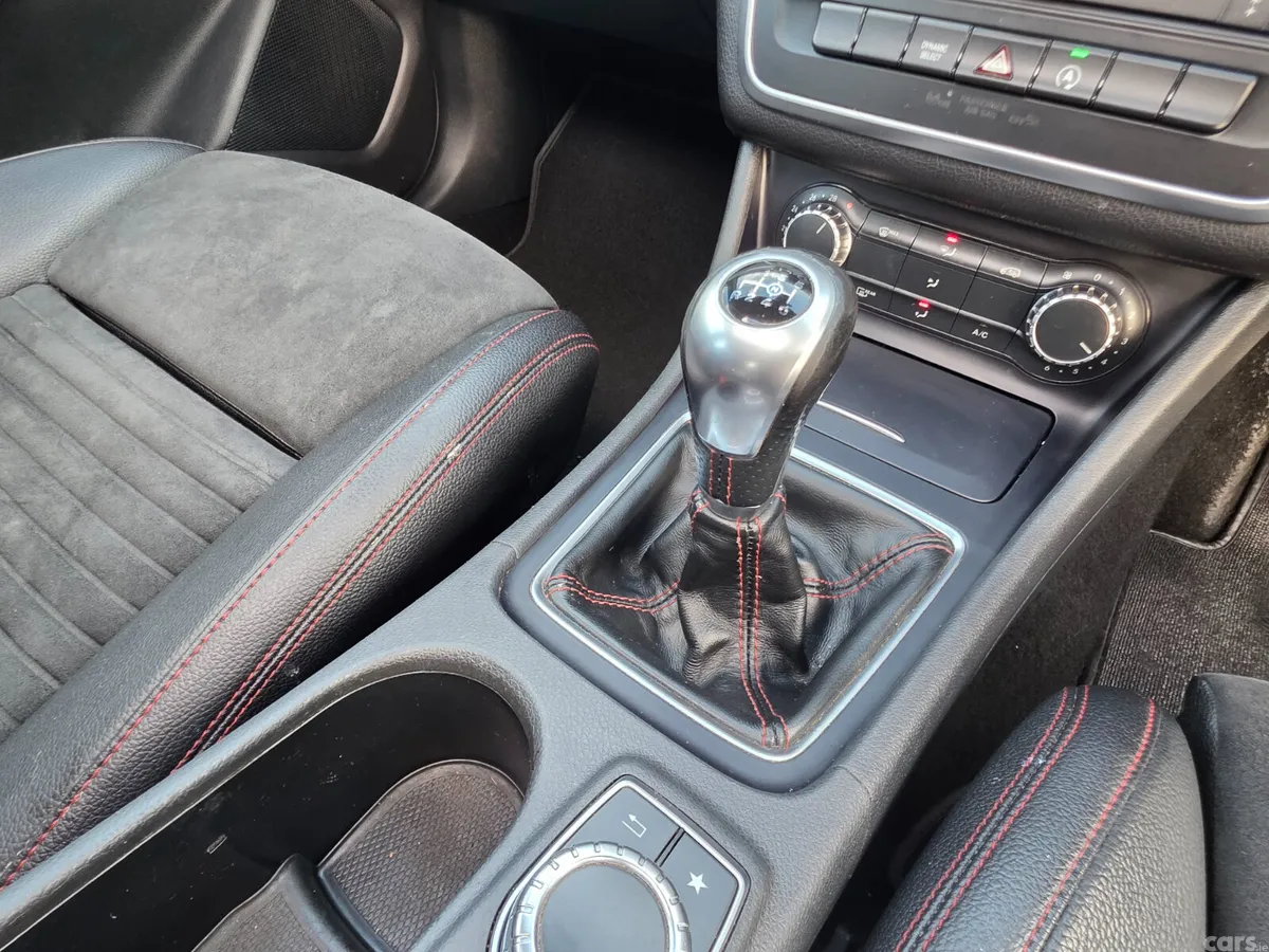 Mercedes-Benz CLA Saloon, Petrol, 2016, White