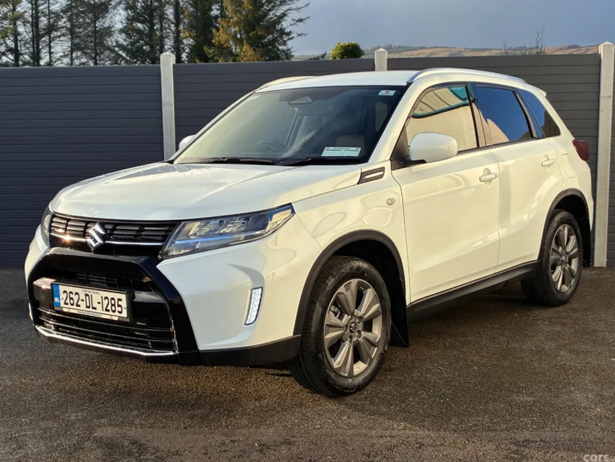 Suzuki Vitara Hatchback, Petrol Hybrid, 2026, White