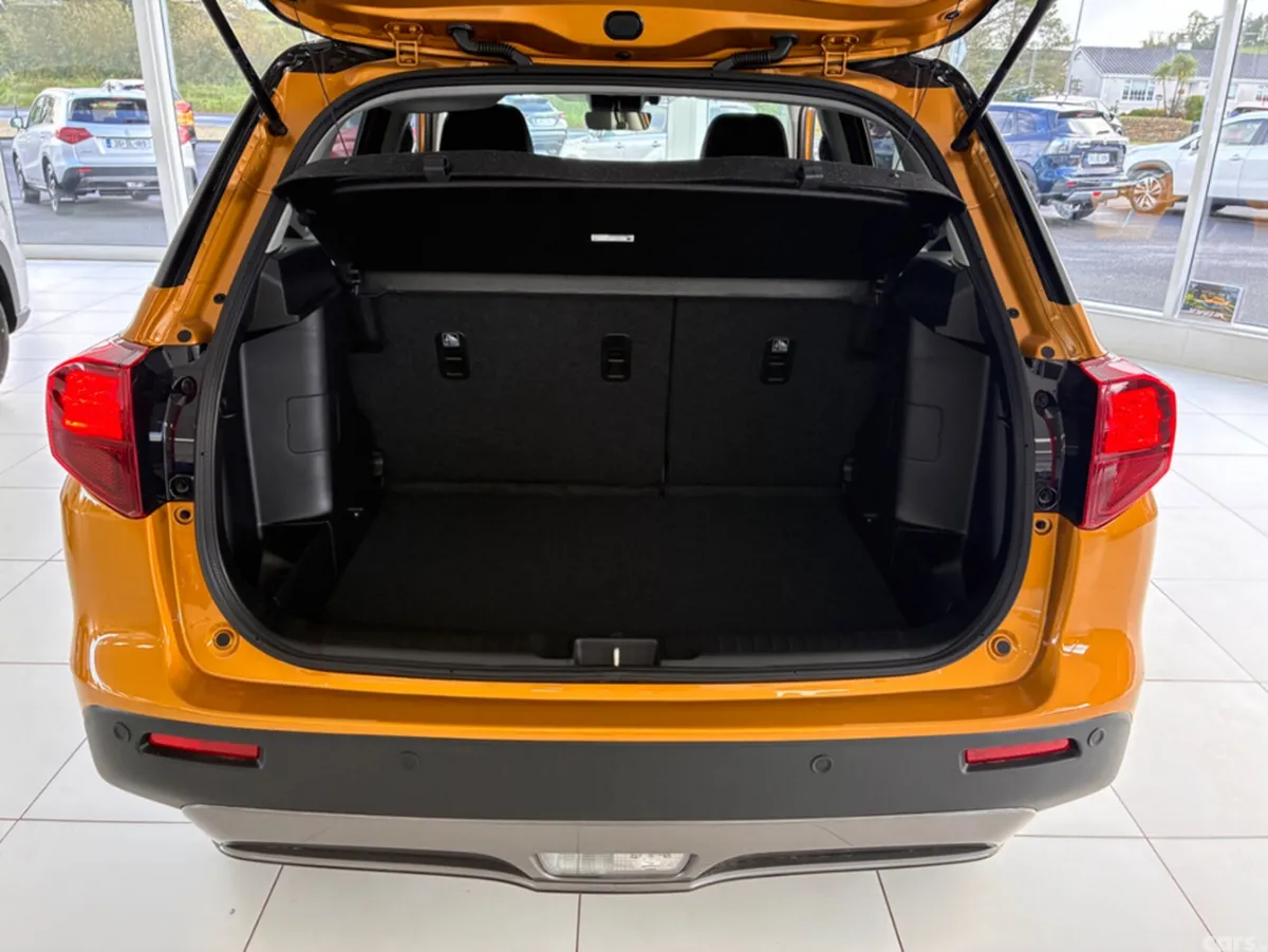Suzuki Vitara Hatchback, Petrol Hybrid, 2026, Yellow
