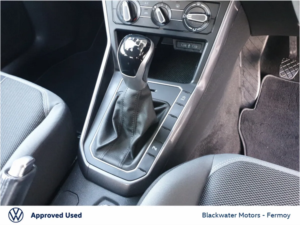Volkswagen Polo Saloon, Petrol, 2023, Grey
