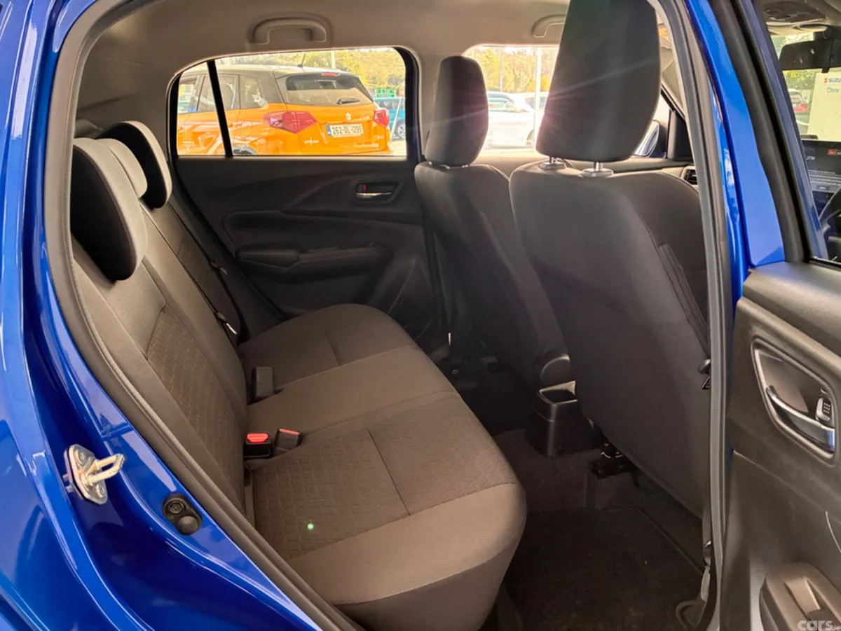 Suzuki Swift Hatchback, Petrol Hybrid, 2026, Blue