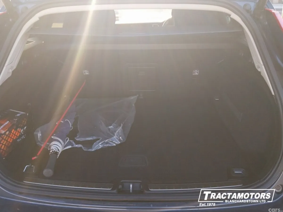 Volvo V60 Estate, Diesel, 2021, Blue