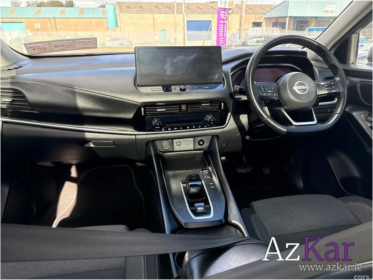 Nissan Qashqai SUV, Petrol Hybrid, 2024, Grey