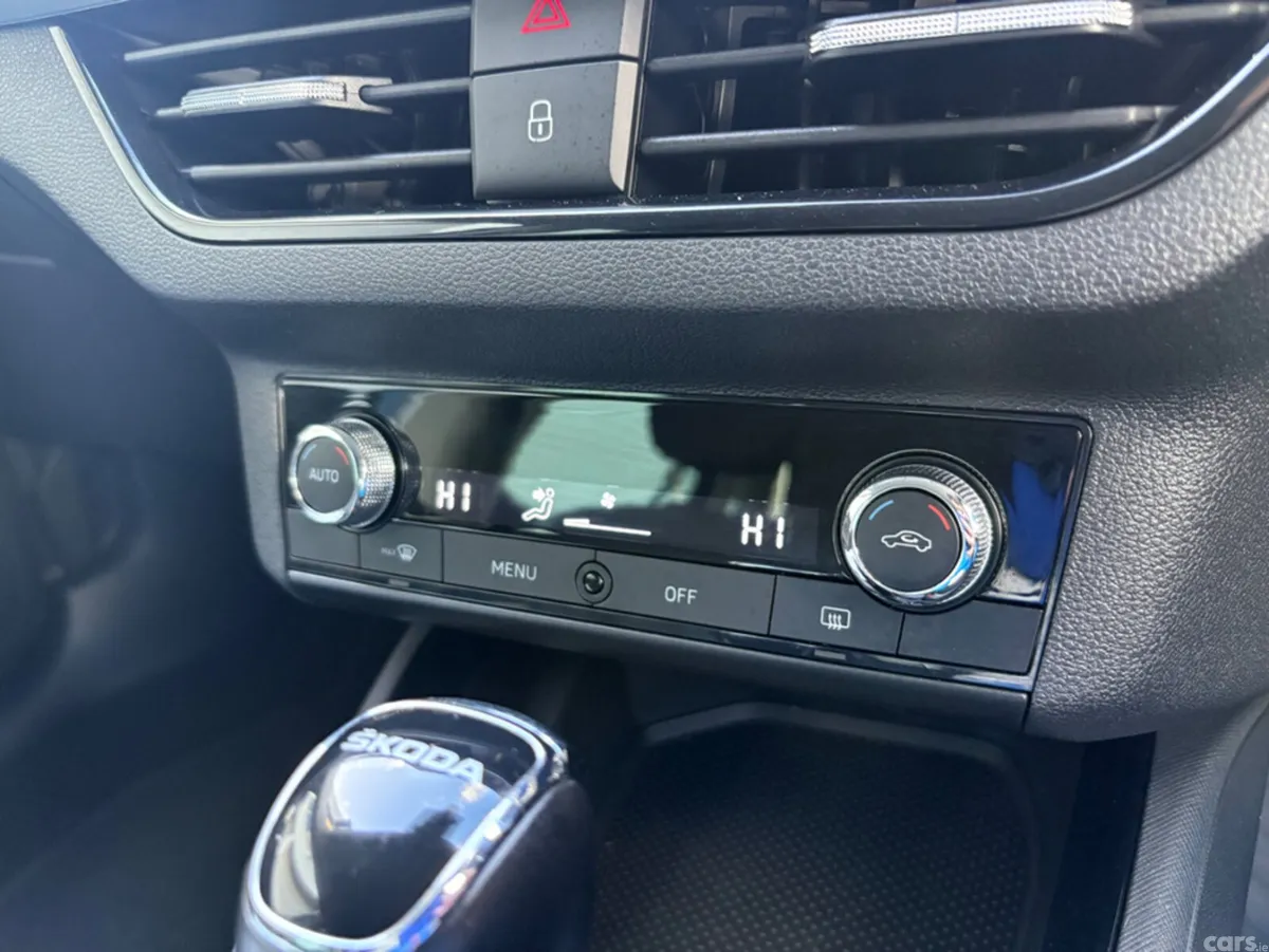 Skoda Kamiq Hatchback, Petrol, 2021, Blue