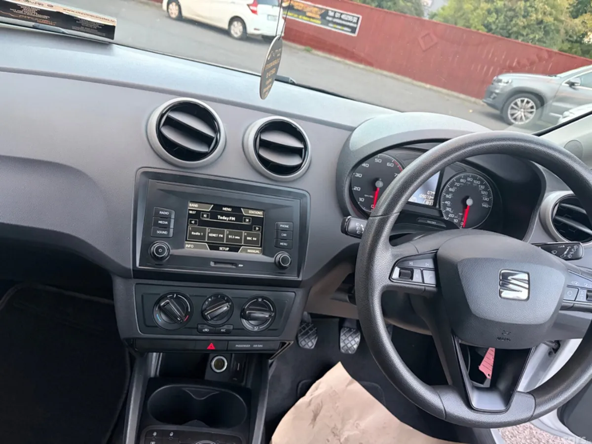 SEAT Ibiza Hatchback, Petrol, 2016, Silver