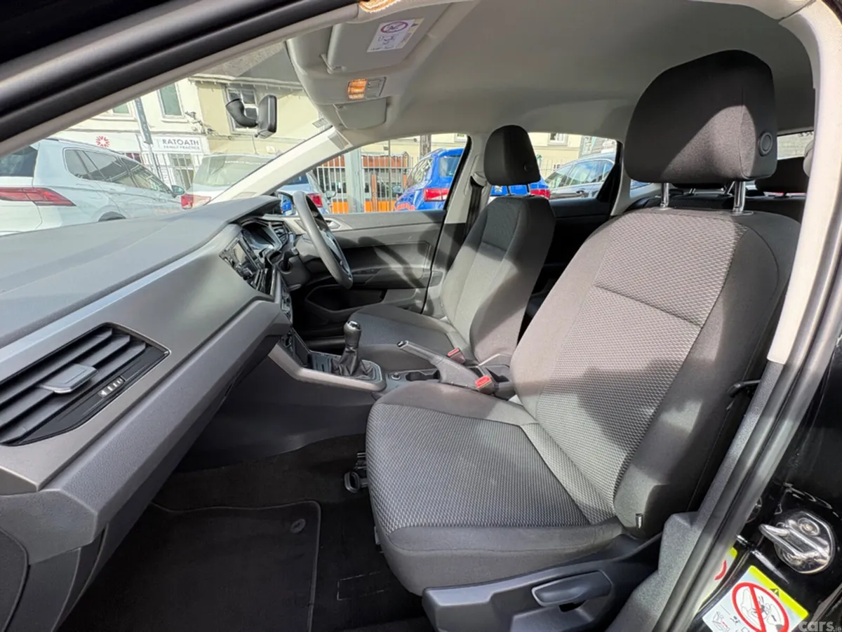 Volkswagen Polo Hatchback, Petrol, 2018, Black