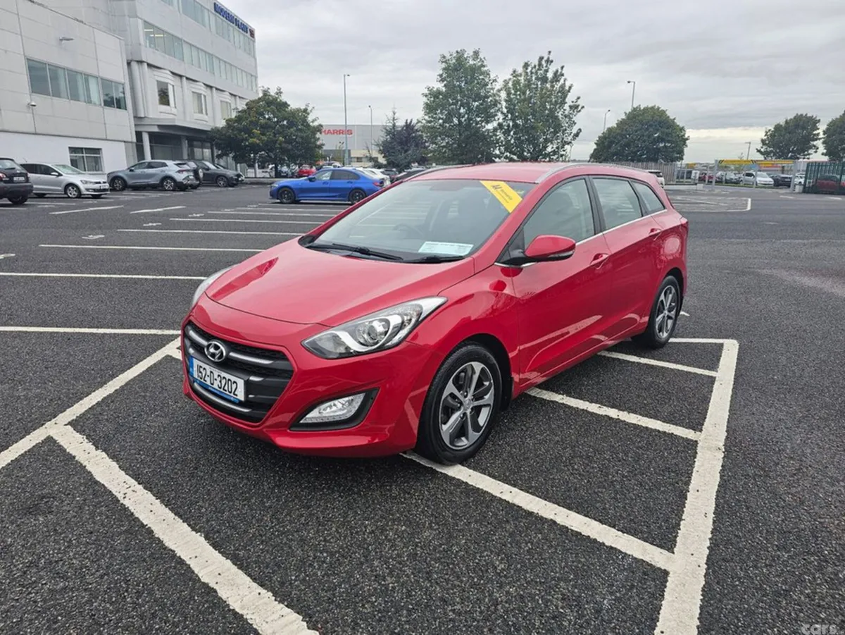 Hyundai i30 Estate, Diesel, 2015, Red