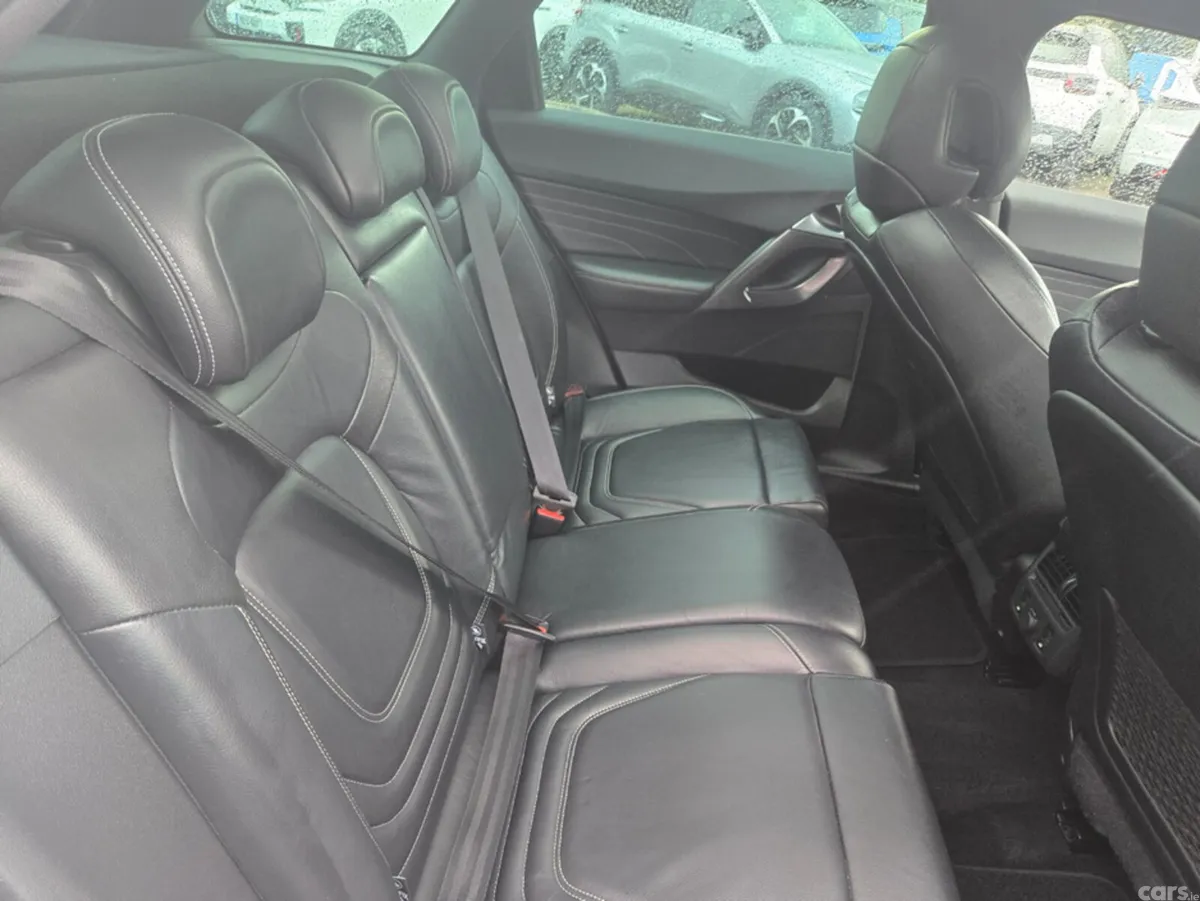 Citroen DS 5 MPV, Diesel, 2017, White