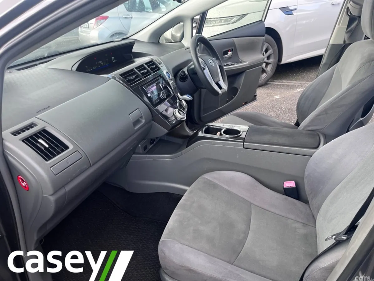 Toyota Prius MPV, Petrol Hybrid, 2014, Grey
