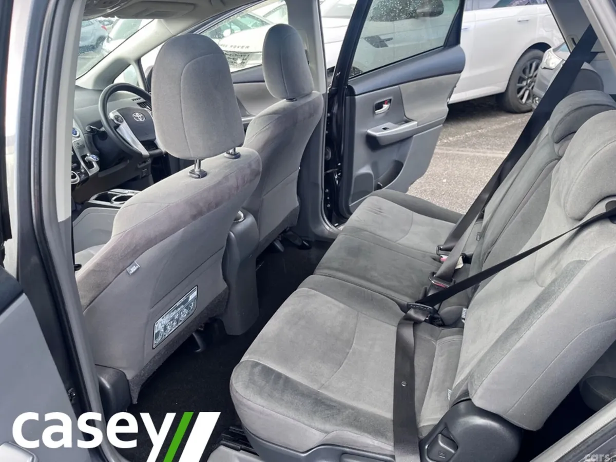 Toyota Prius MPV, Petrol Hybrid, 2014, Grey