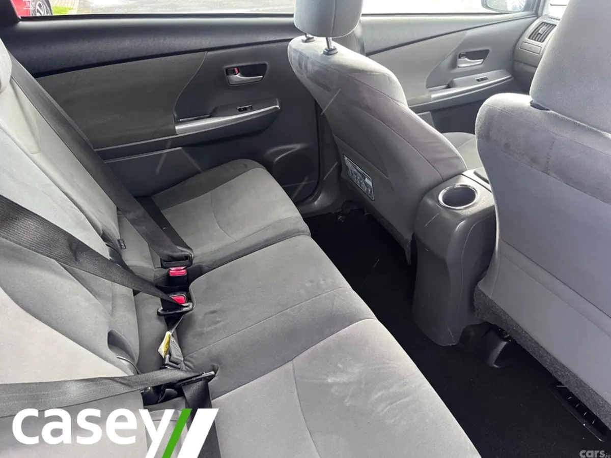 Toyota Prius MPV, Petrol Hybrid, 2014, Grey