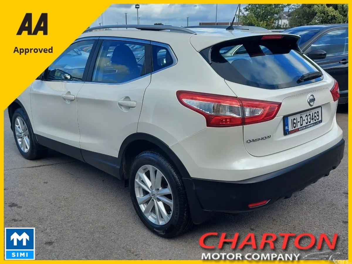 Nissan Qashqai MPV, Petrol, 2016, White