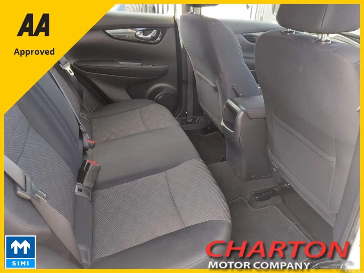 Nissan Qashqai MPV, Petrol, 2016, White