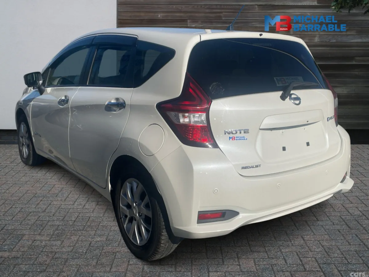 Nissan Note Hatchback, Petrol Hybrid, 2017, White