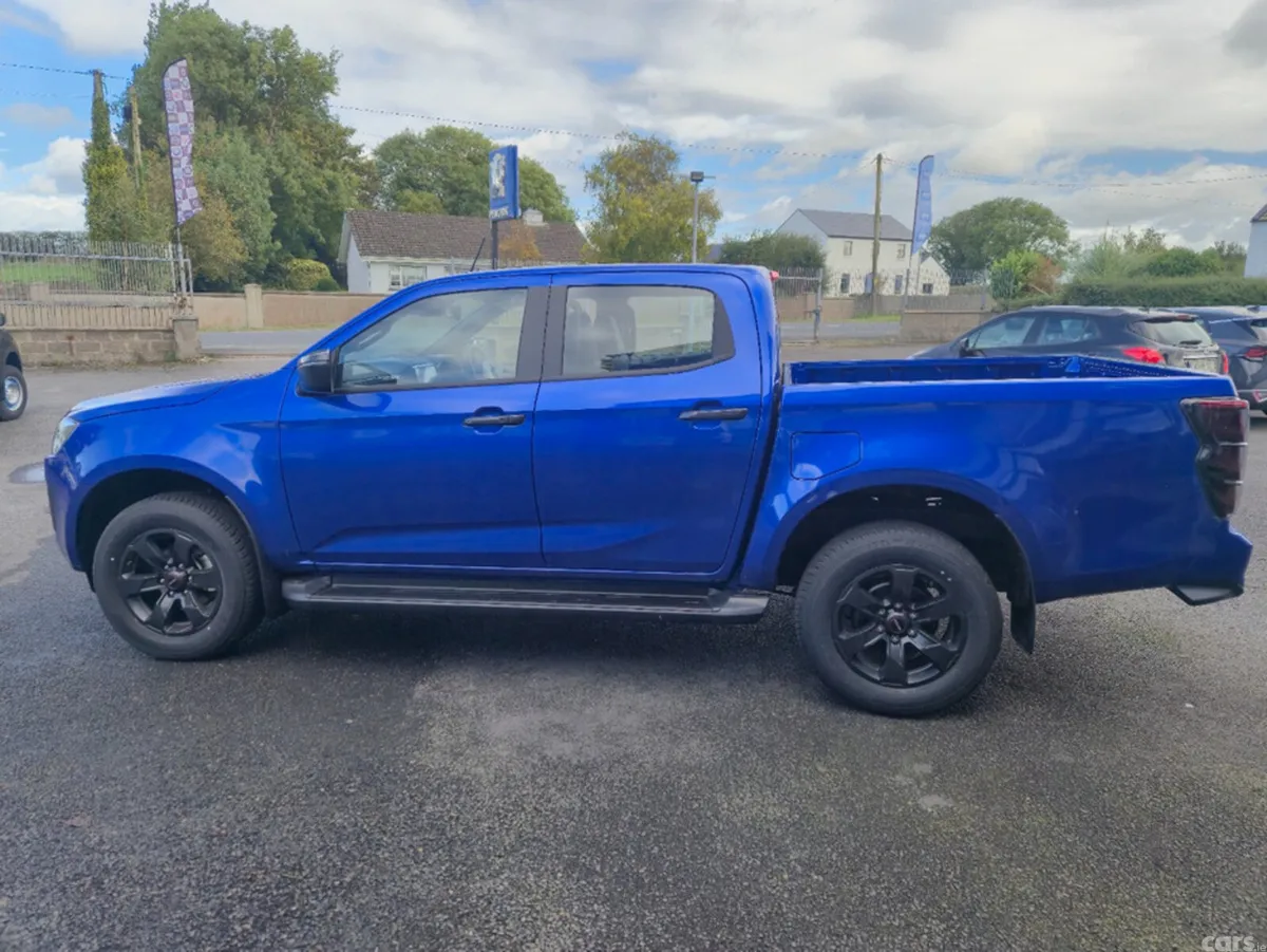 Isuzu D-Max Pick Up, Diesel, 2026, Blue
