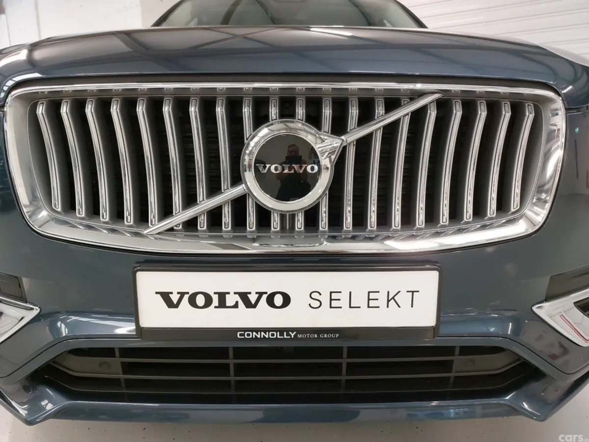 Volvo XC90 SUV, Petrol Plug-in Hybrid, 2024, Blue