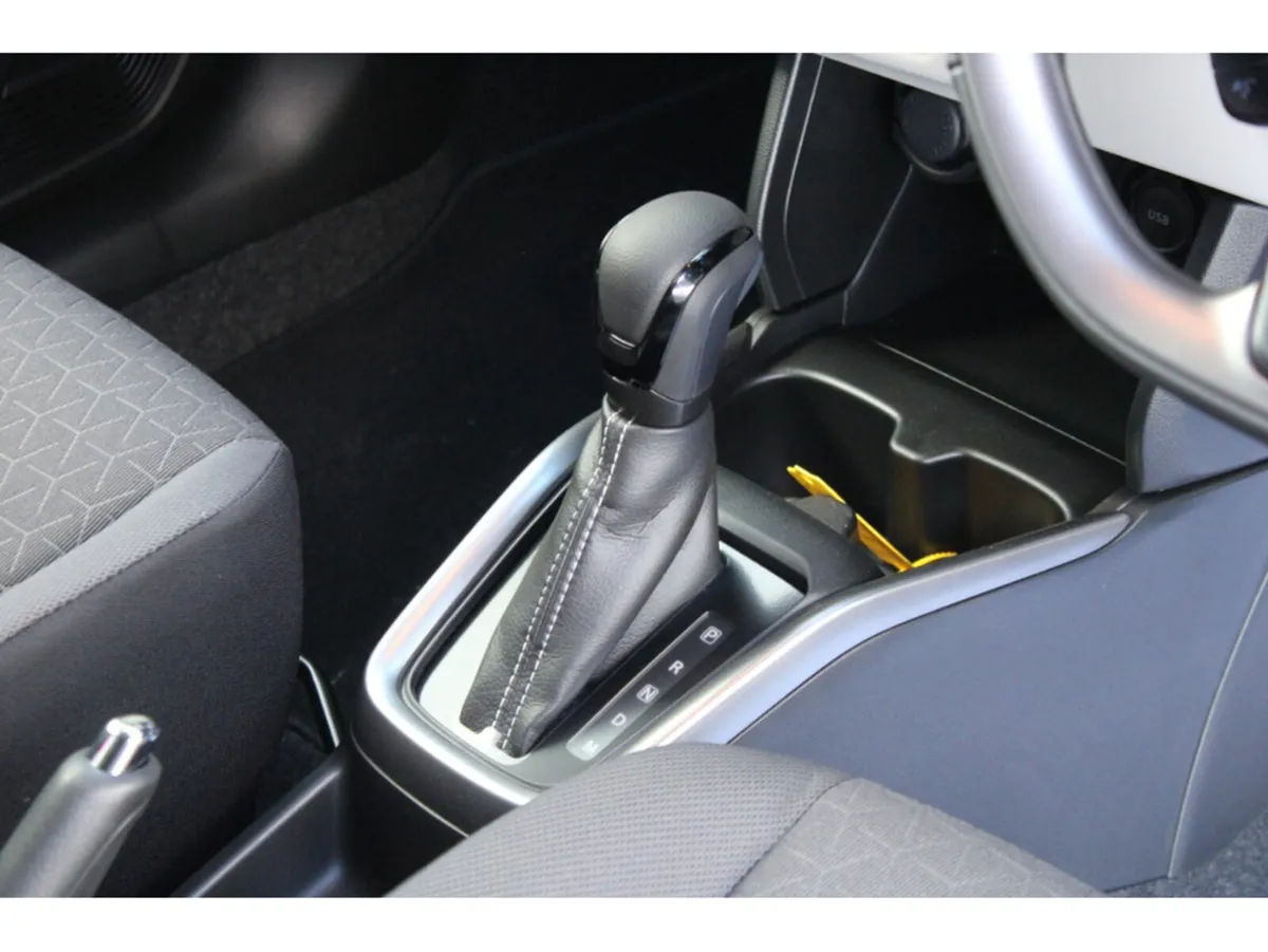 Suzuki Swift Hatchback, Petrol Hybrid, 2026, Bronze