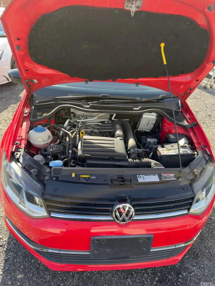 Volkswagen Polo Hatchback, Petrol, 2017, Red