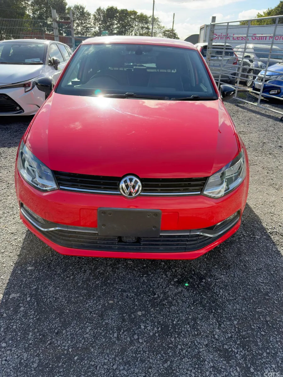 Volkswagen Polo Hatchback, Petrol, 2017, Red
