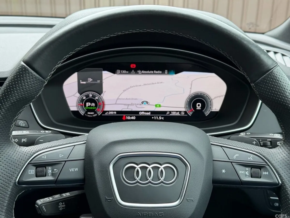 Audi Q5 SUV, Diesel Hybrid, 2023, Green