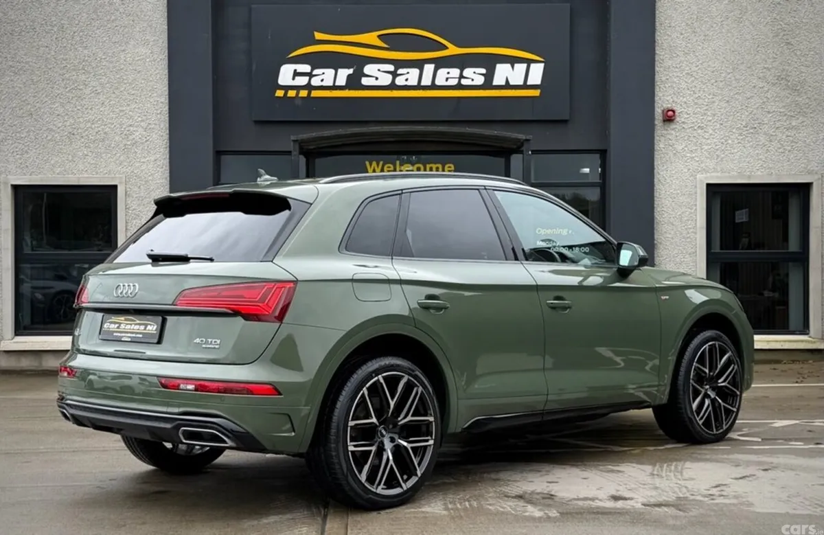 Audi Q5 SUV, Diesel Hybrid, 2023, Green