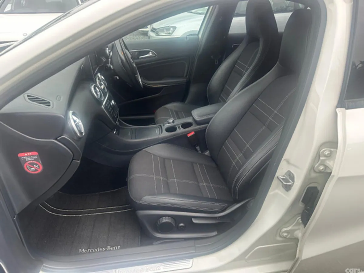 Mercedes-Benz A-Class Hatchback, Petrol, 2015, White