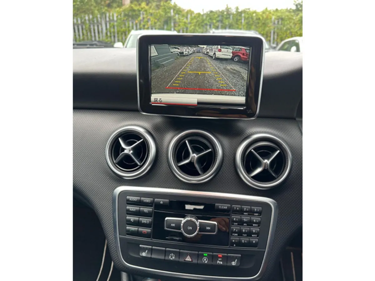 Mercedes-Benz A-Class Hatchback, Petrol, 2015, White