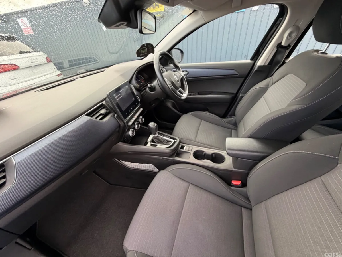 Renault Arkana SUV, Petrol, 2022, Black