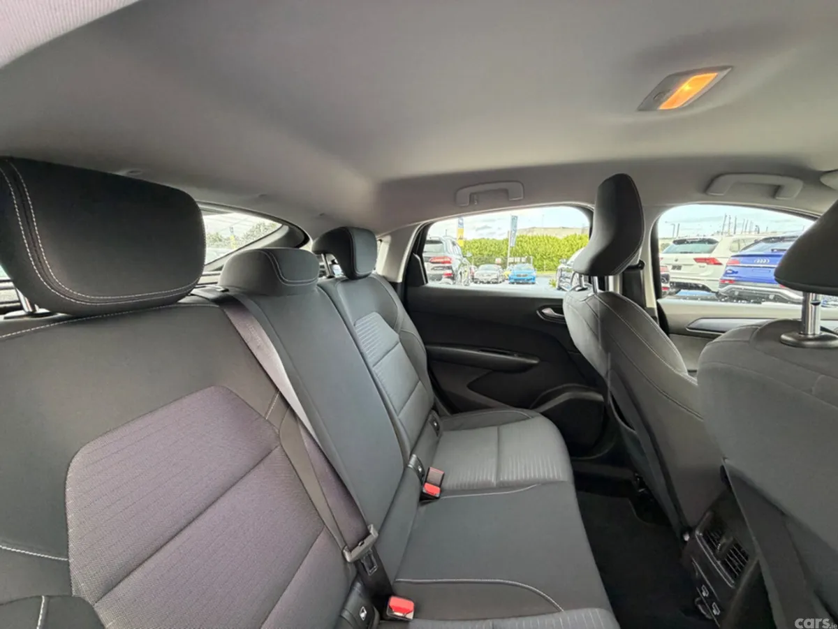 Renault Arkana SUV, Petrol Hybrid, 2022, Black