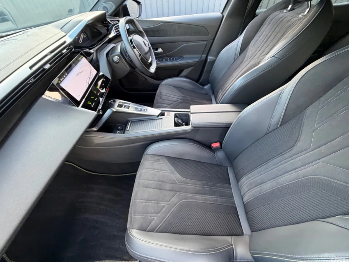 Peugeot 408 Hatchback, Petrol, 2024, Grey