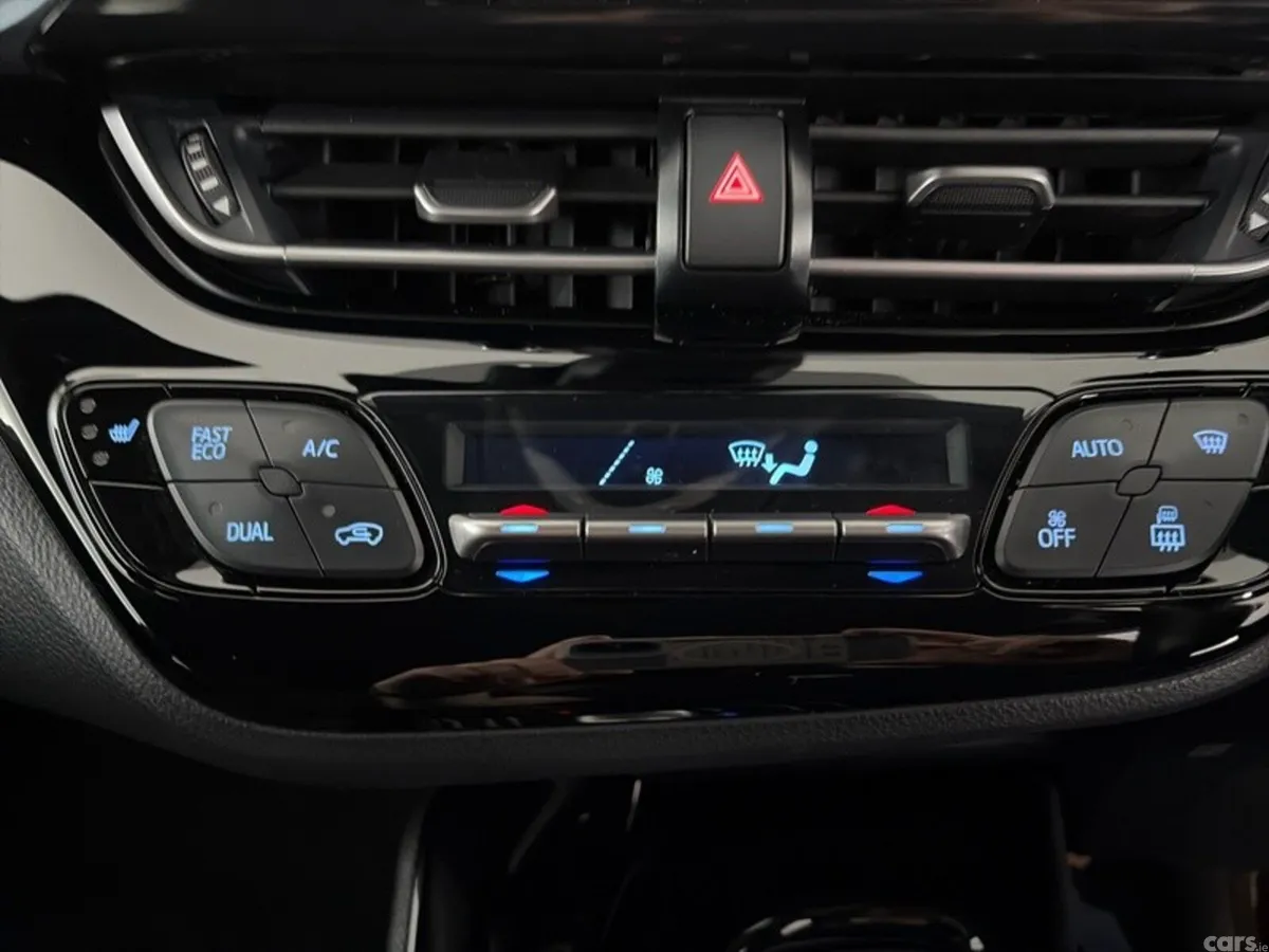 Toyota C-HR SUV, Petrol Hybrid, 2022, Grey