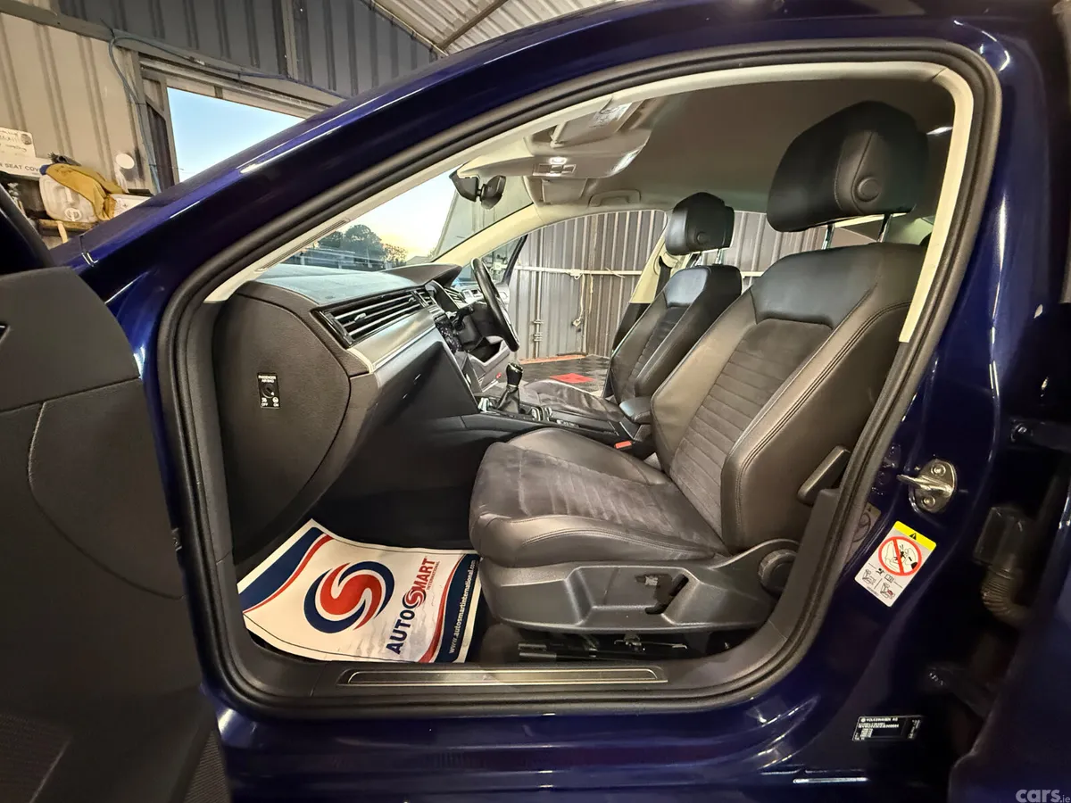 Volkswagen Passat Saloon, Diesel, 2018, Blue