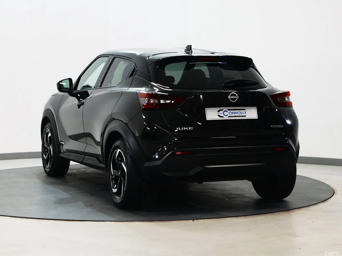 Nissan Juke SUV, Petrol Hybrid, 2024, Black