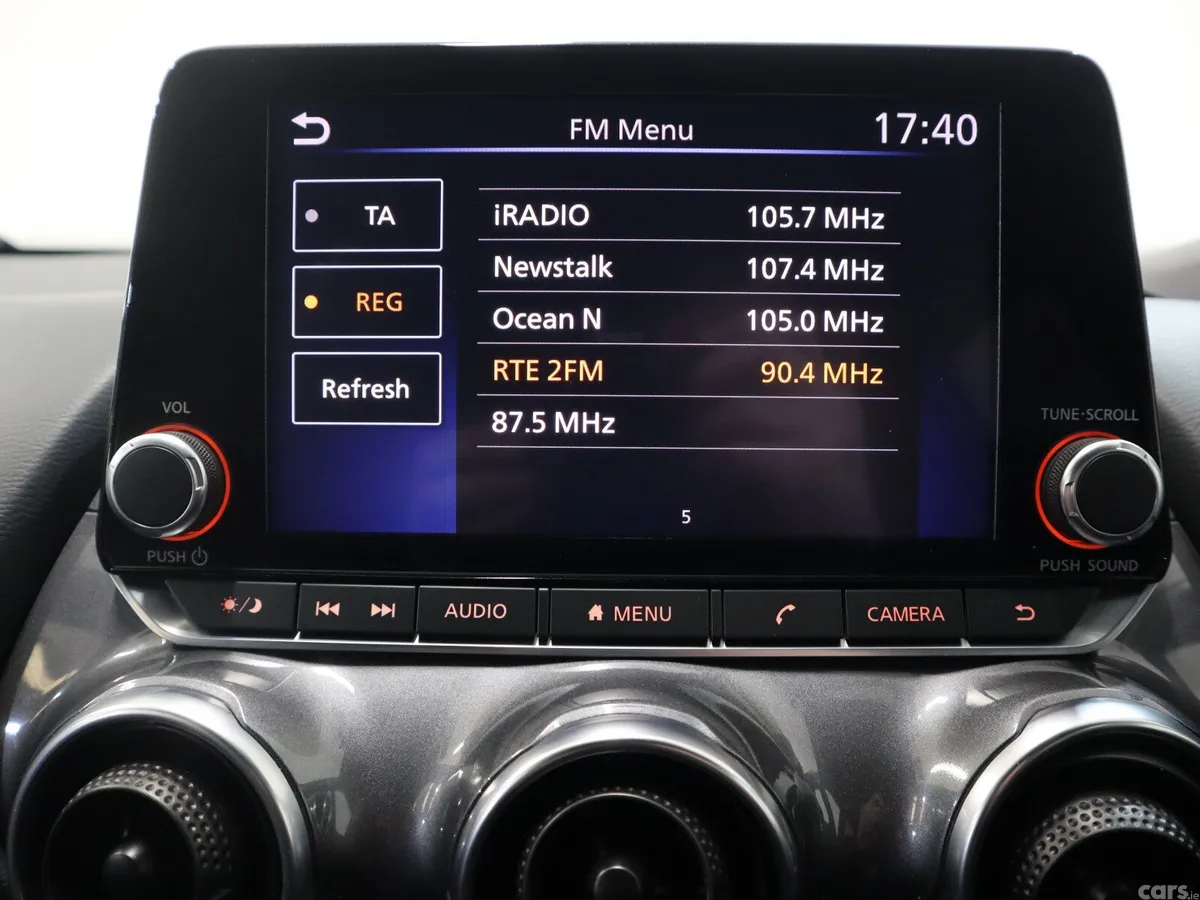 Nissan Juke SUV, Petrol Hybrid, 2024, Black