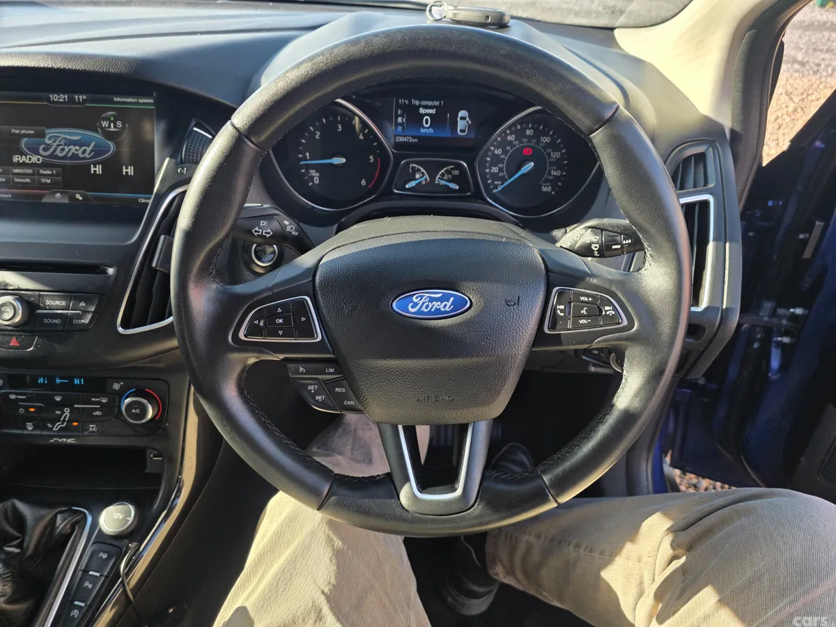 Ford Focus Hatchback, Diesel, 2015, Blue