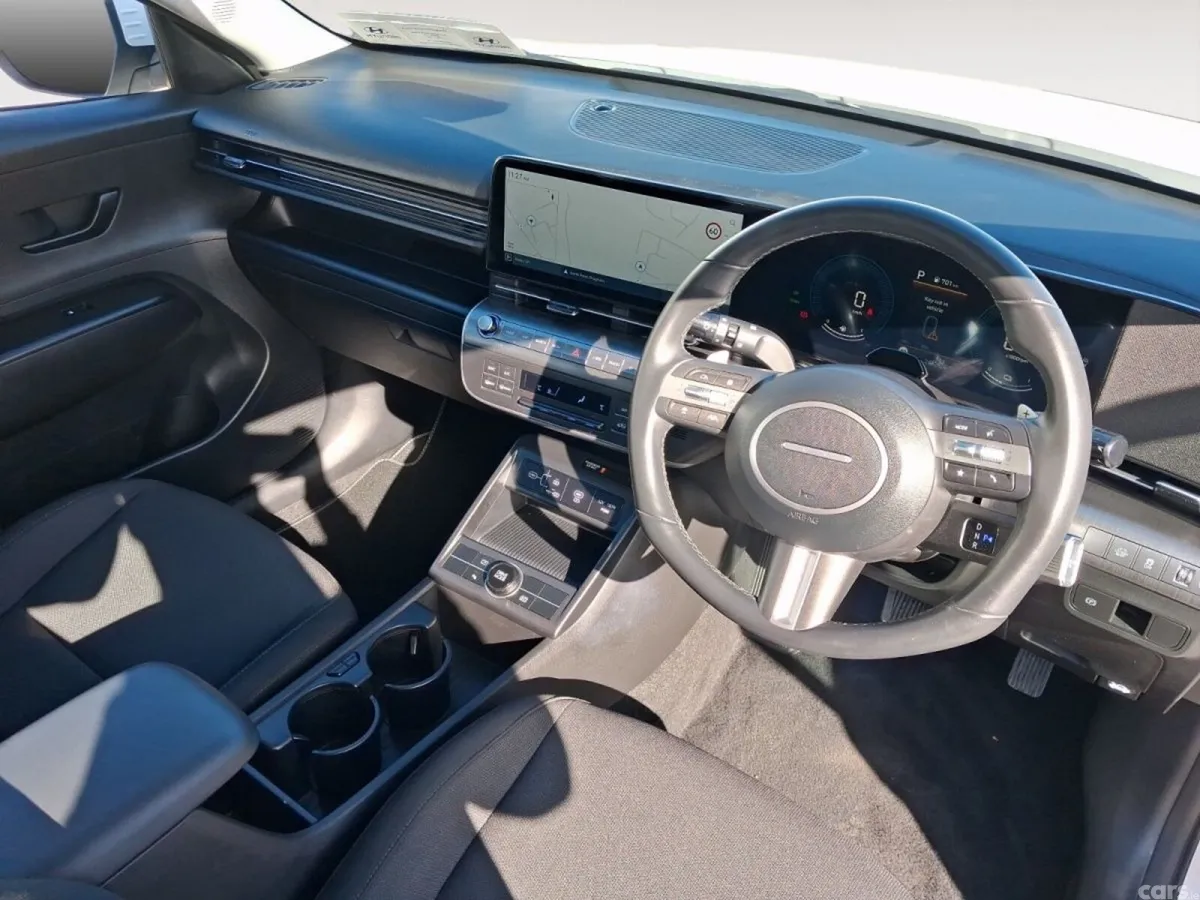 Hyundai KONA MPV, Petrol Hybrid, 2026, White