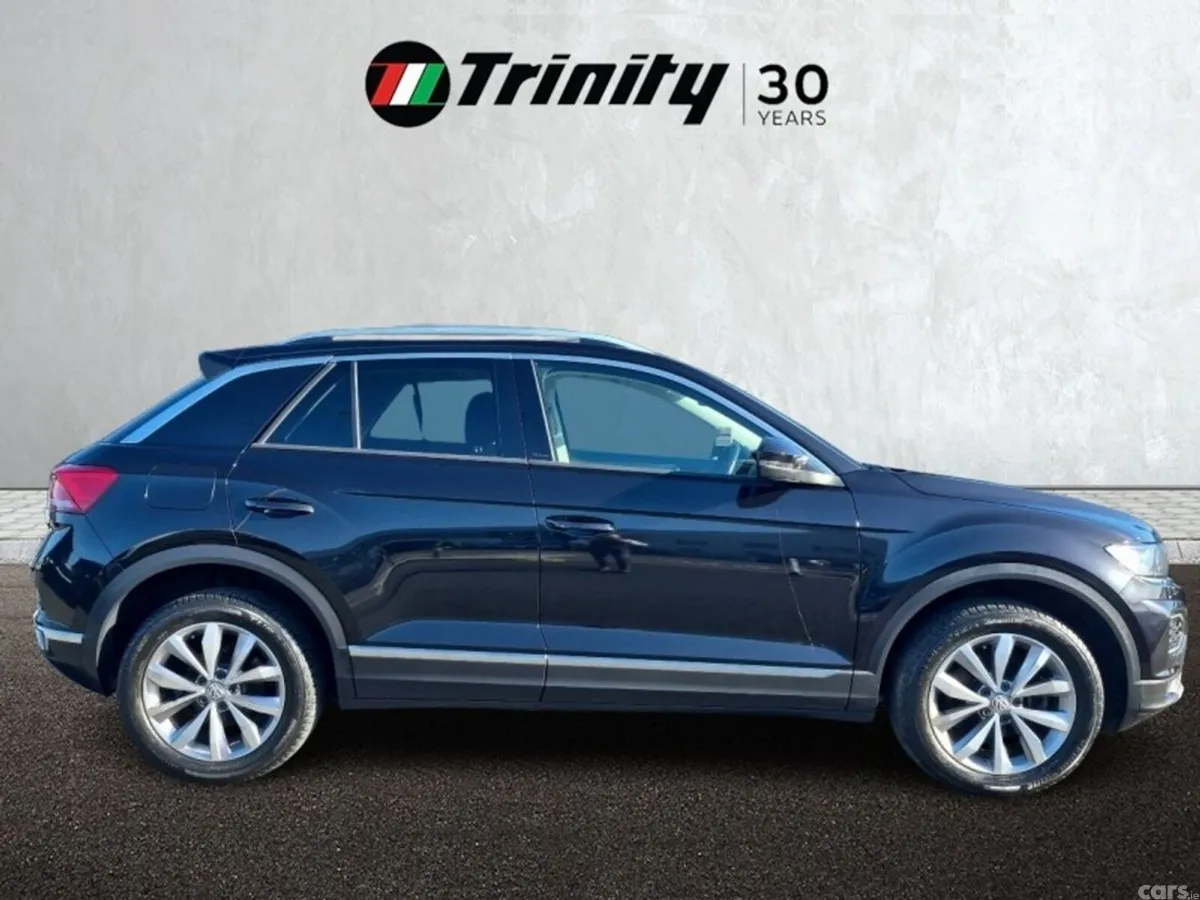Volkswagen T-Roc SUV, Diesel, 2020, Black