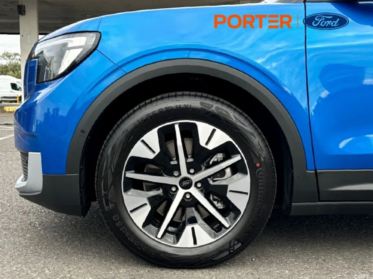 Ford Explorer SUV, Electric, 2025, Blue