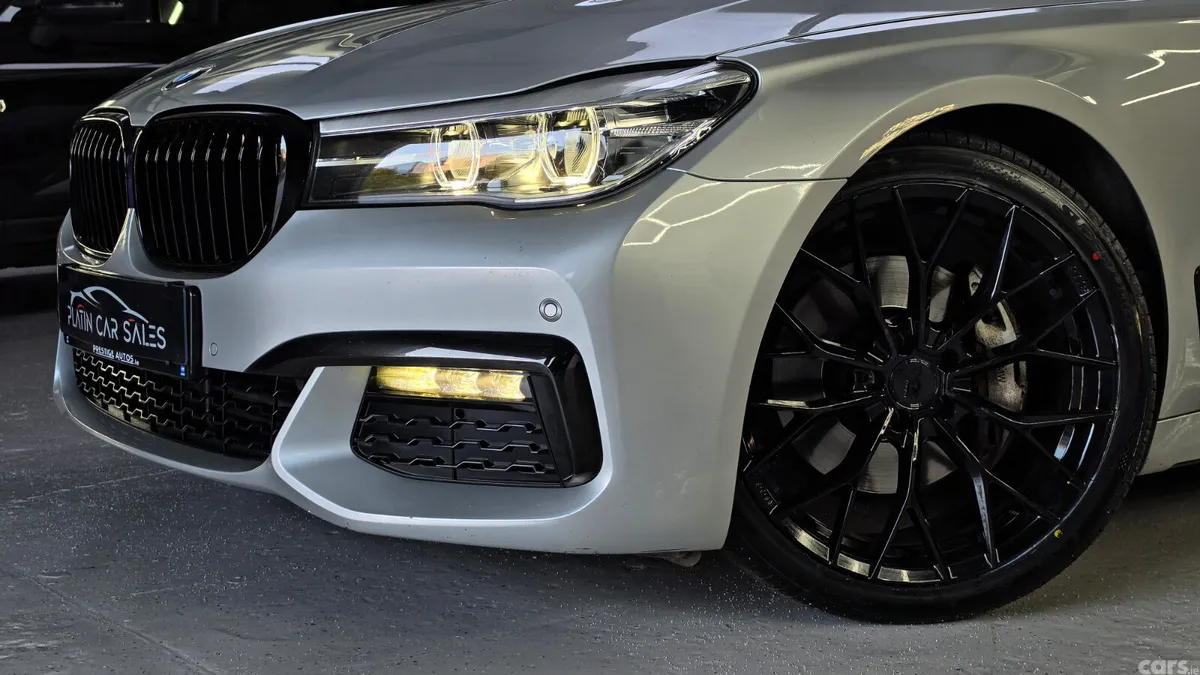 BMW 7-Series Saloon, Diesel, 2019, Silver
