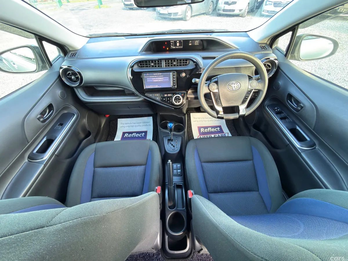 Toyota Aqua Hatchback, Petrol Hybrid, 2017, Silver