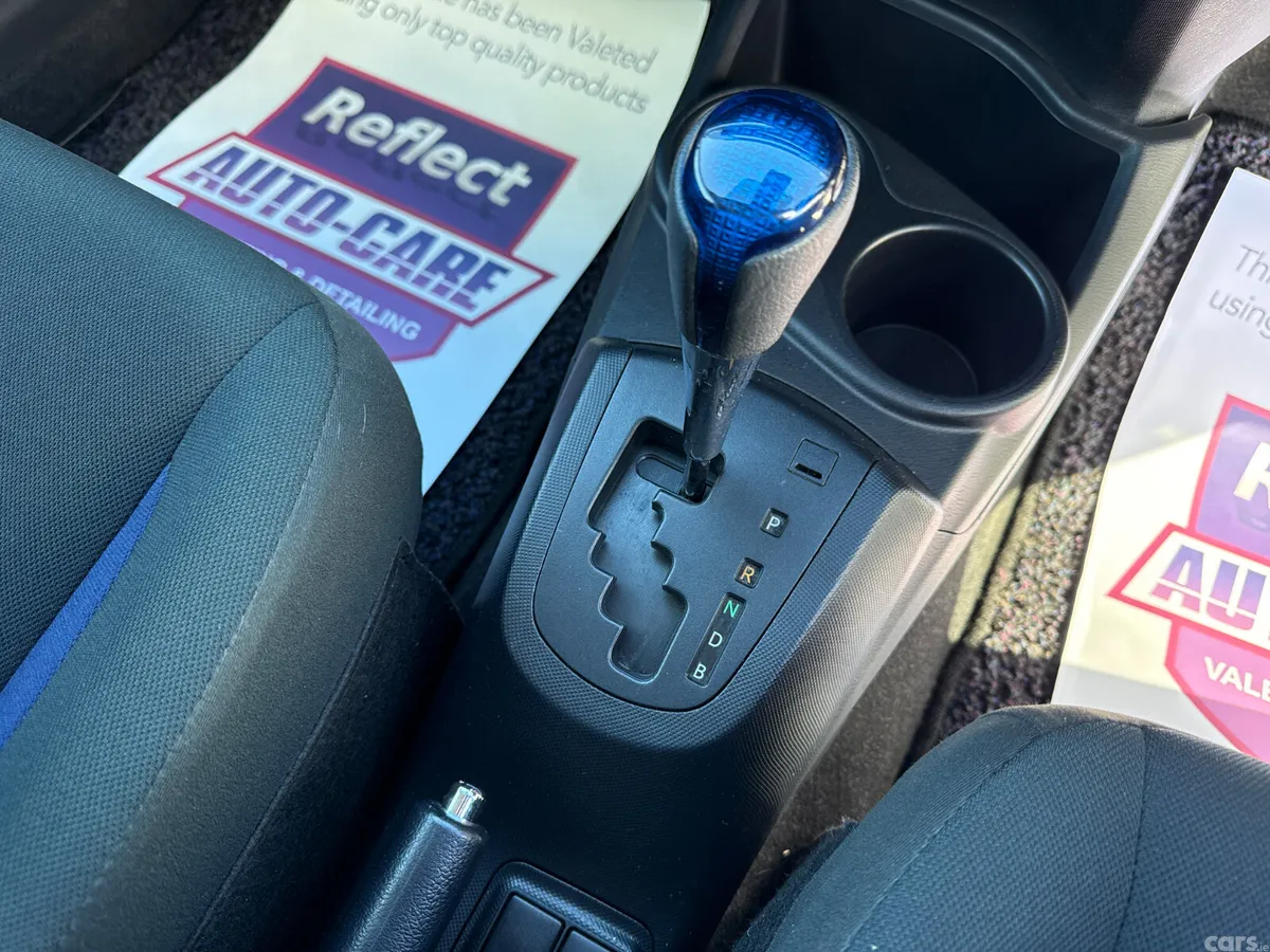 Toyota Aqua Hatchback, Petrol Hybrid, 2017, Silver