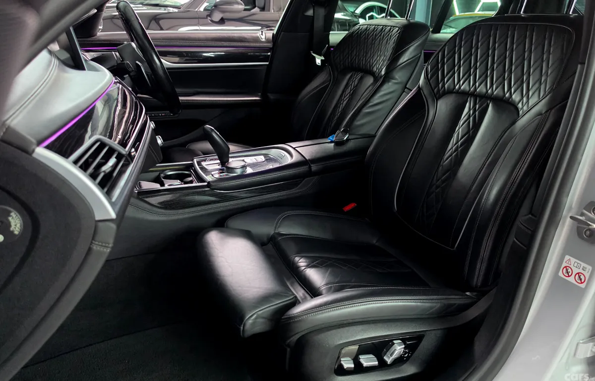 BMW 7-Series Saloon, Diesel, 2019, Silver