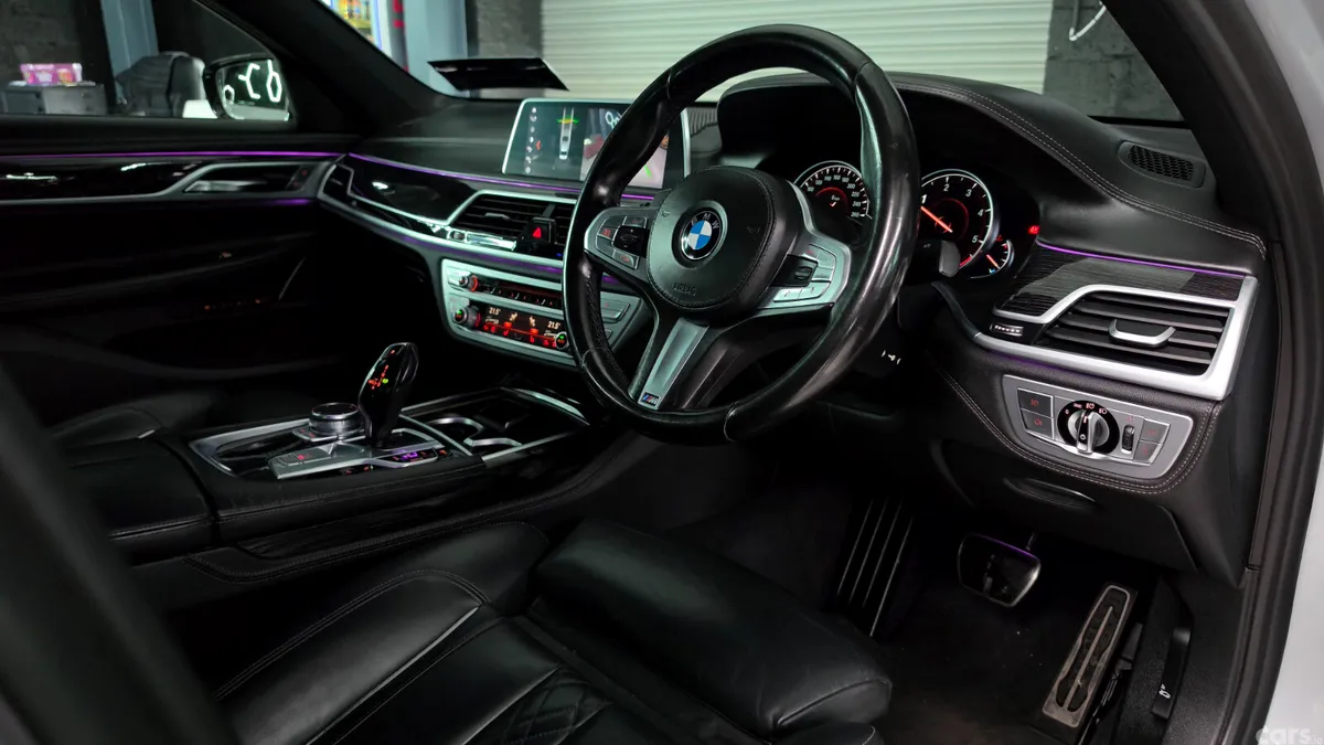BMW 7-Series Saloon, Diesel, 2019, Silver