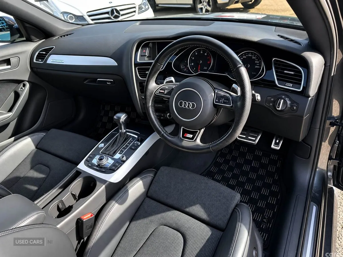 Audi A4 , Petrol, 2015, Grey