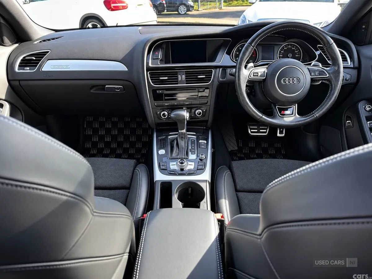 Audi A4 , Petrol, 2015, Grey