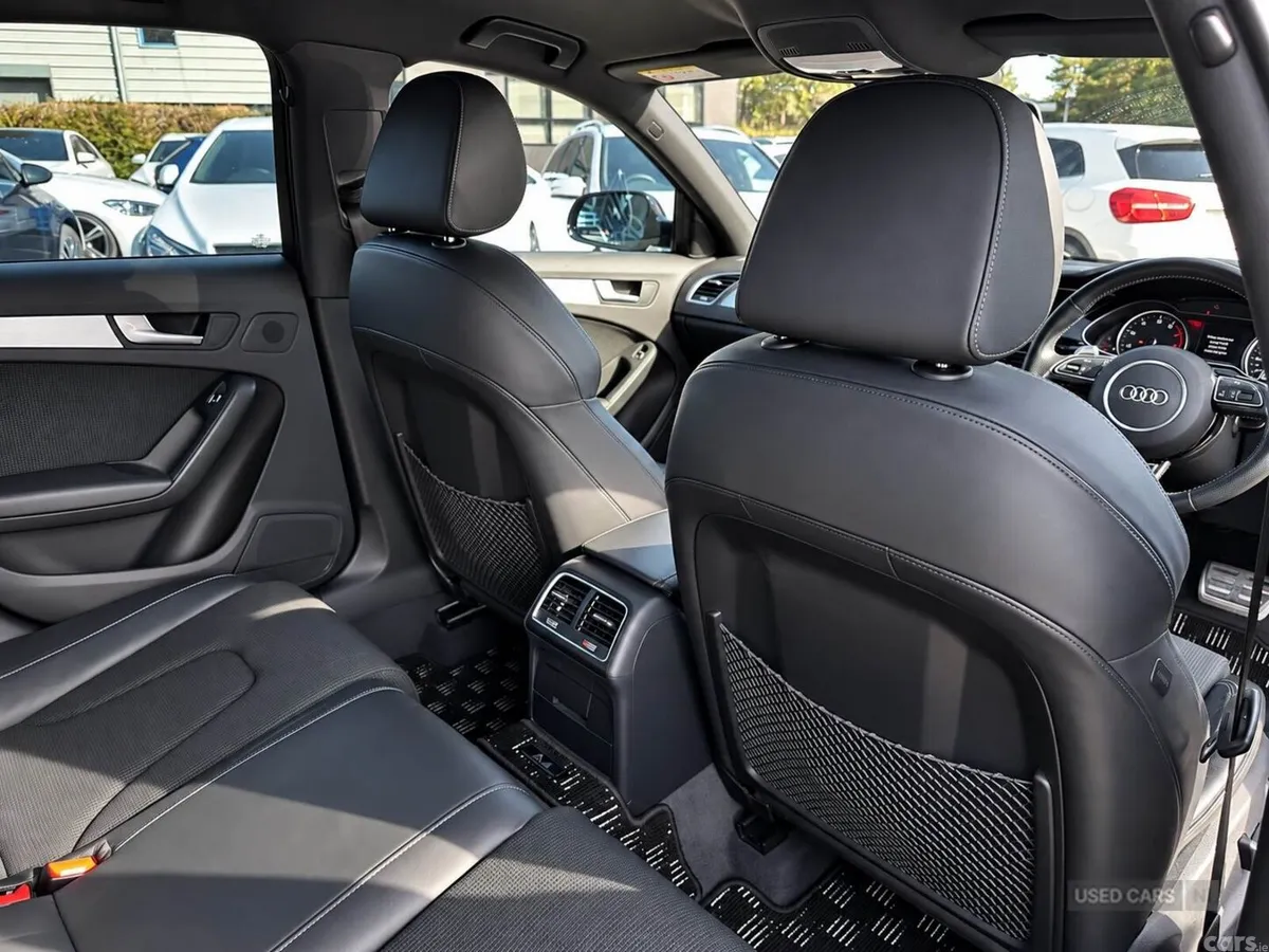 Audi A4 , Petrol, 2015, Grey