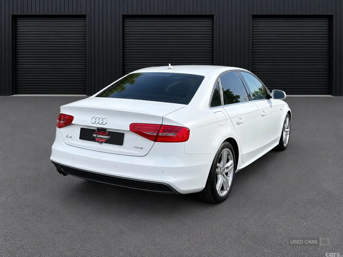 Audi A4 , Petrol, 2015, White