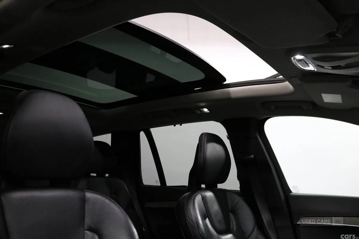 Volvo XC90 SUV, Diesel Hybrid, 2021, Black