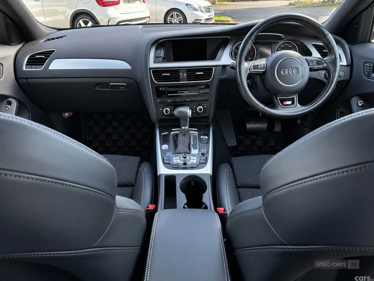 Audi A4 , Petrol, 2015, White