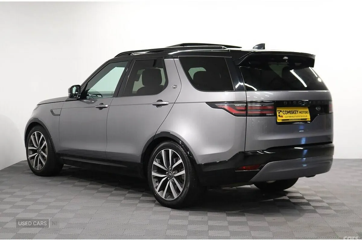 Land Rover Discovery SUV, Diesel, 2023, Grey